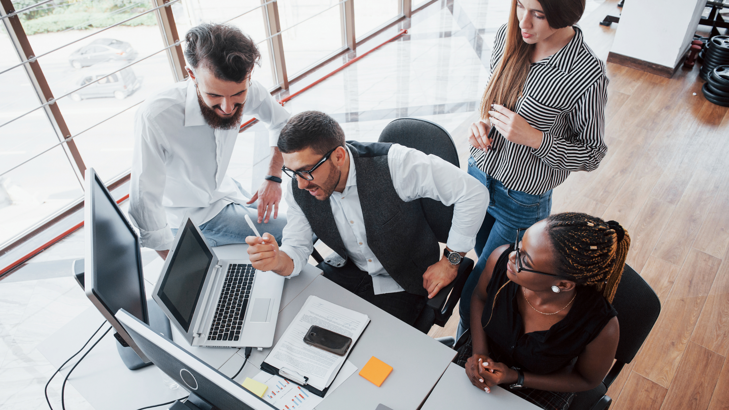 Empresas mais eficientes tomam decisões antes dos problemas